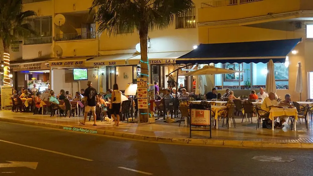 Apartamentos Starnerja II 0*, Nerja Španělsko